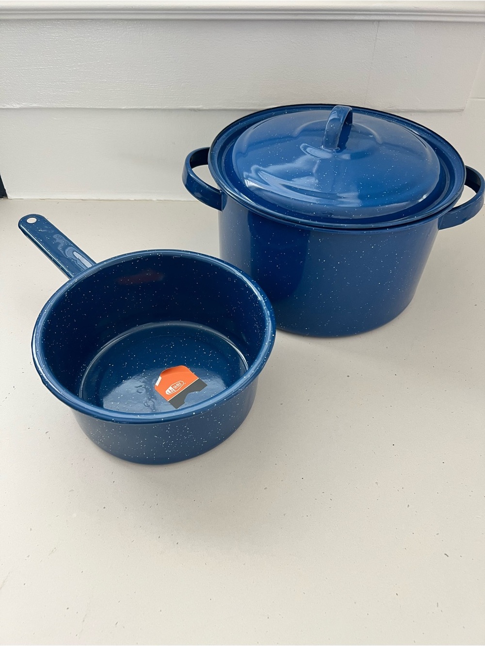 GSI Outdoors Enamelware 2 Pc Set Blue Speckled 5.75 Qt Pot & 2 Qt Saucepan